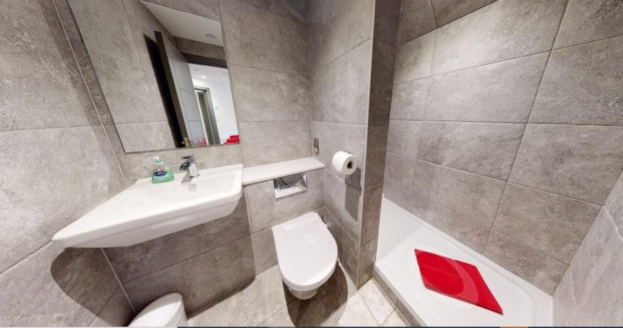 2 The View Apartments Ilfracombe - Seafront, Parking, Lift, Ev 外观 照片