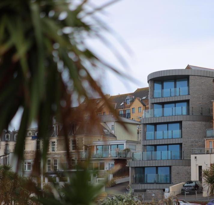 2 The View Apartments Ilfracombe - Seafront, Parking, Lift, Ev 外观 照片