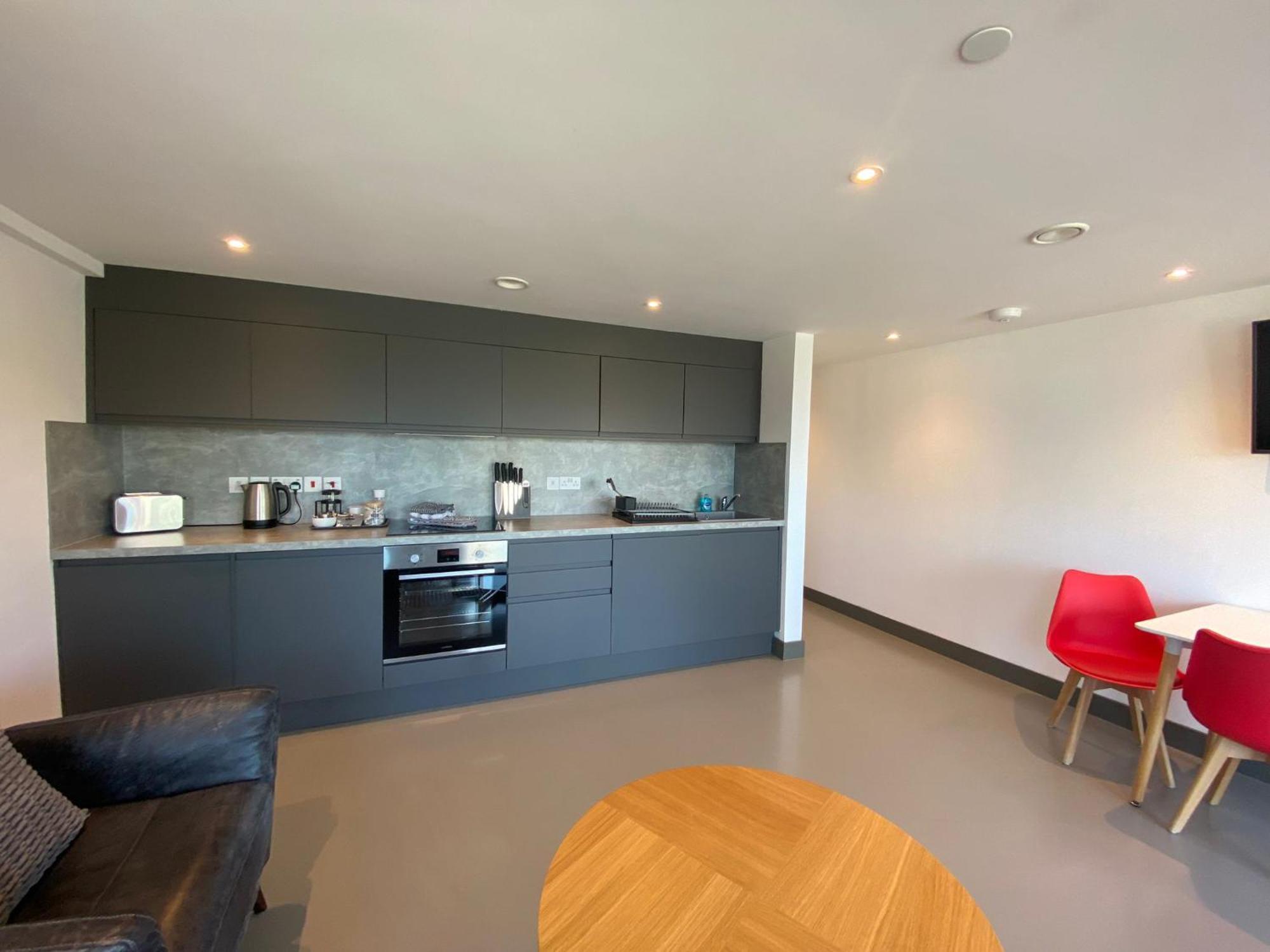 2 The View Apartments Ilfracombe - Seafront, Parking, Lift, Ev 外观 照片